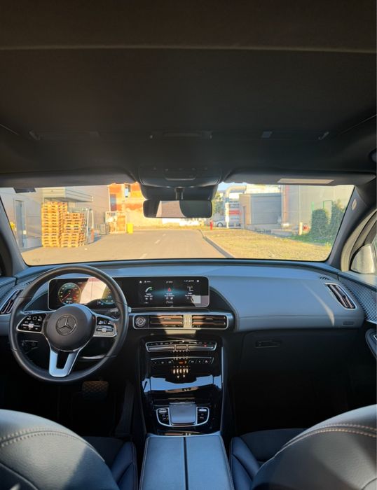 Mercedes EQC 400 4MATIC TVA deductibil