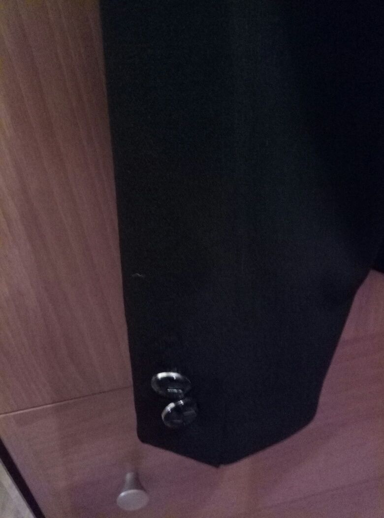 Пиджак новый черный 10, 11 лет