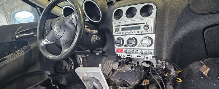 Motor fara anexe Alfa Romeo 156 932