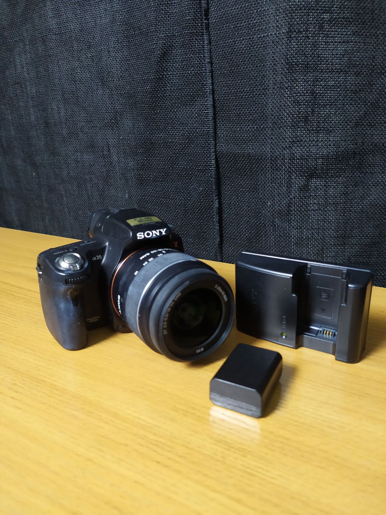 Камера sony a35 + объектив 18-55