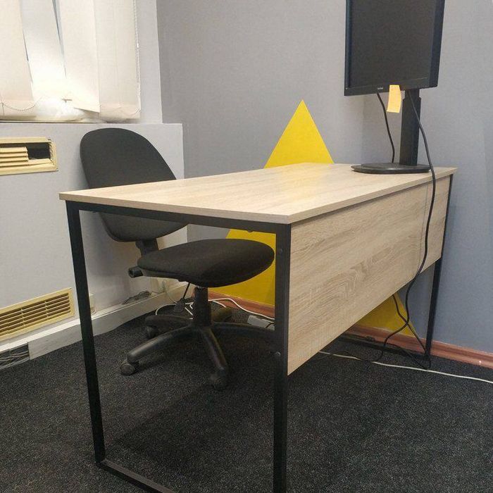 Эрго Лофт 135 на 70 Loft стол 450