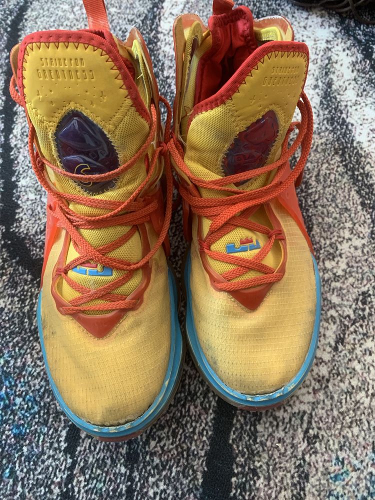 Lebron 19’s б/у