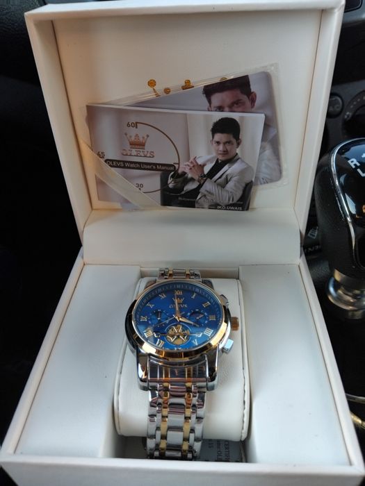 Продавам OLEVS нов часовник