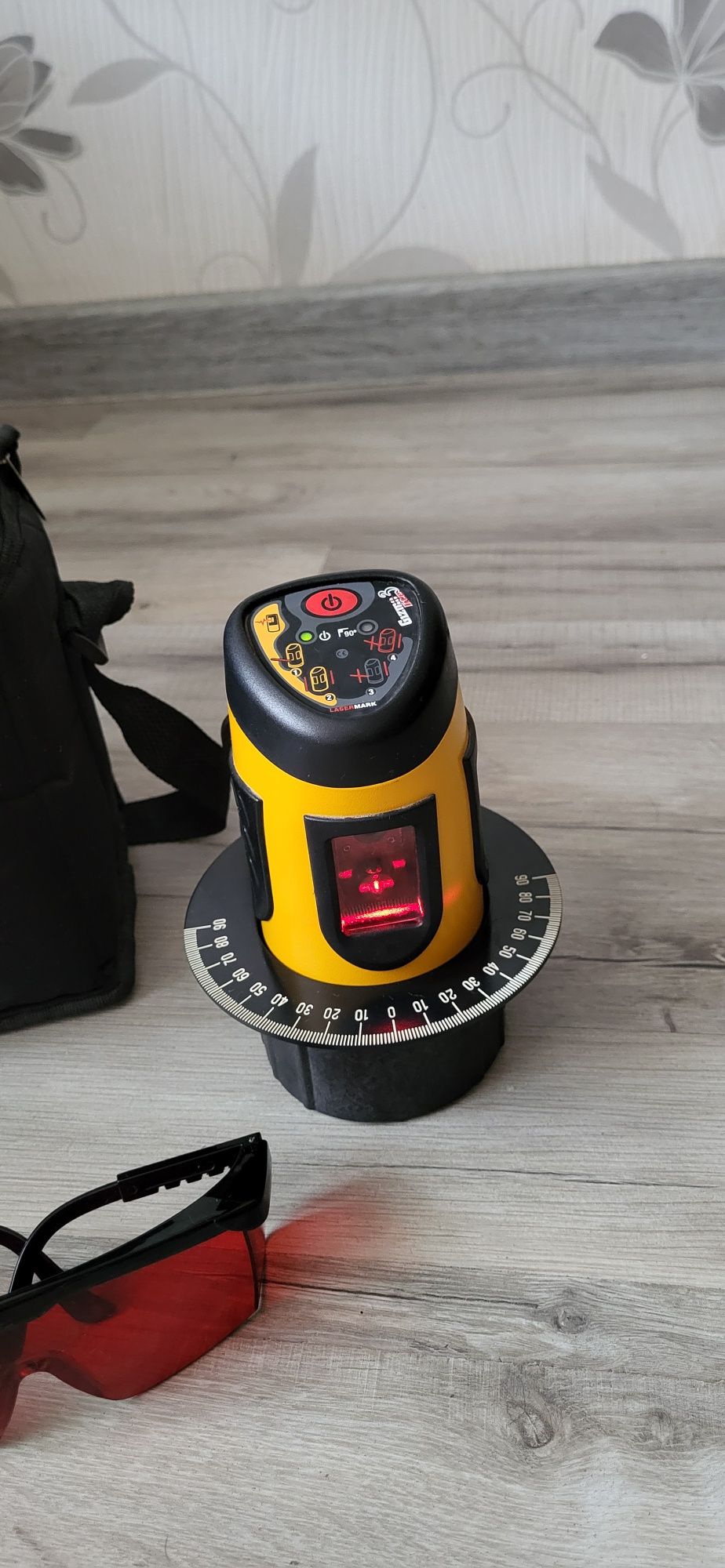 Nivelă laser Gizmo Lite 3
