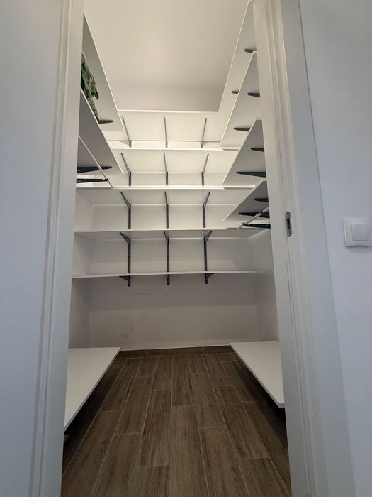 2 camere | Mobilat, utilat, parcare + centrală proprie | Bd. Timișoara