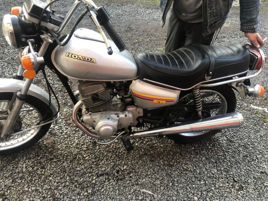 Honda 185Twin  fabricație 1978 cu  acte