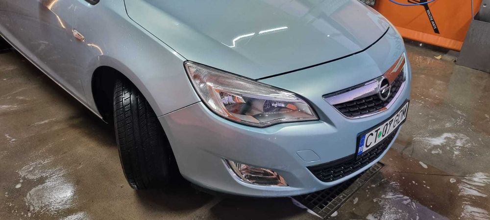 Opel Astra J 1.7 diesel 2010