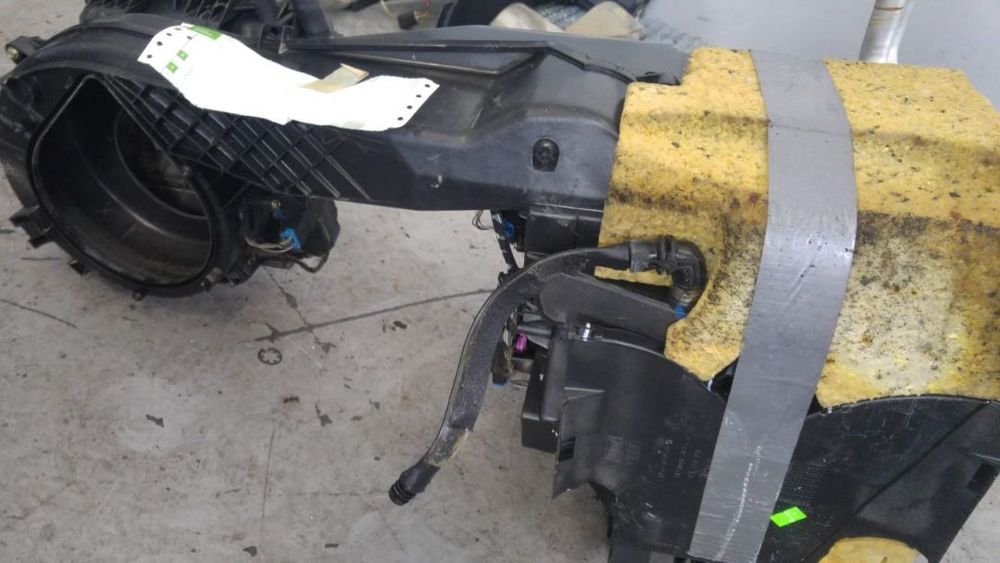 Tulumba aer bord 1.9 tdi bke audi a4 b7 2004-2008 8e1820005j
