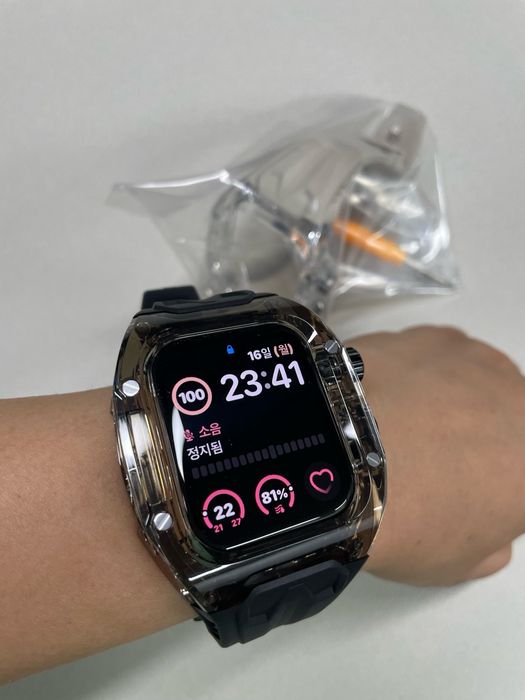 Husa plus curea Apple Watch serile 7.8.9.10