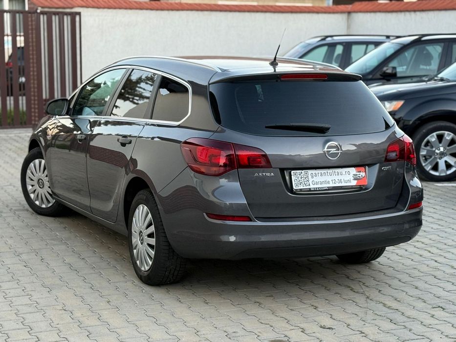 Opel Astra J 1.7 diesel euro 5  12 luni Garantie