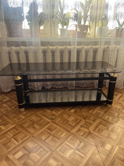 столик журнальный