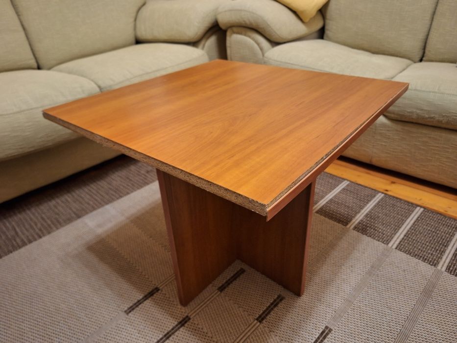 Маси за хол/трапезария