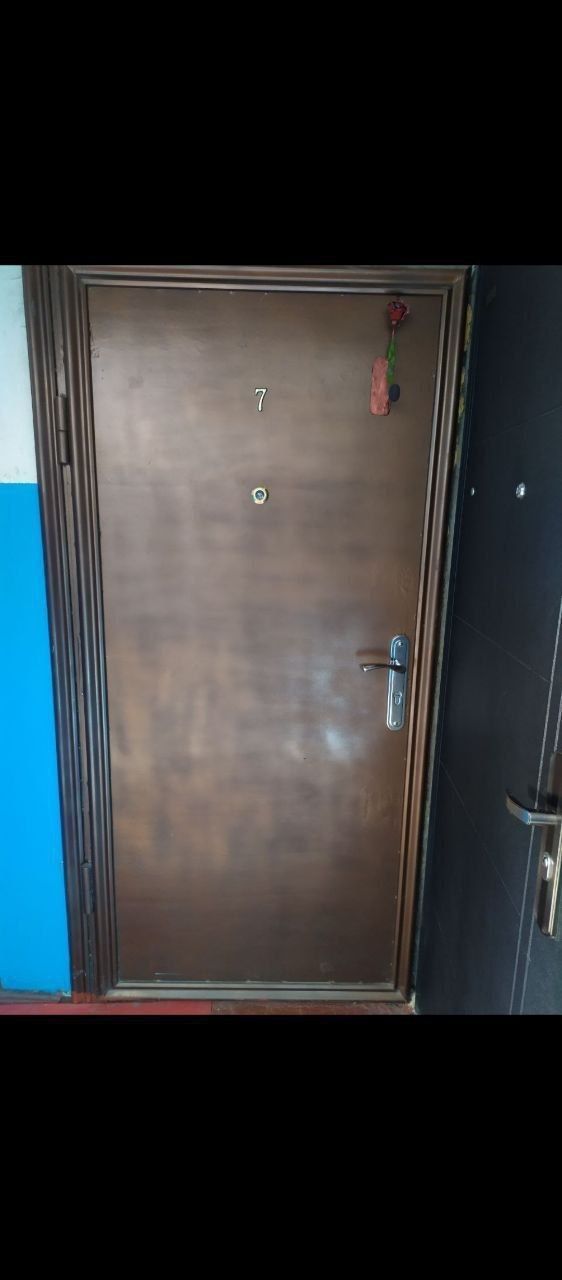 1 xonalik uy sotiladi