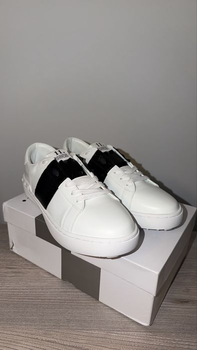 Adidasi Valentino Garavani Rockstud Premium