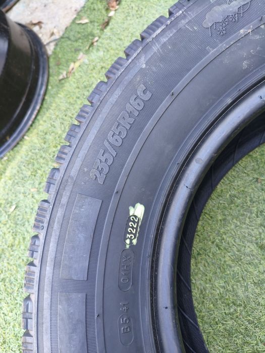 235.65.16c Falken Continental Michelin
