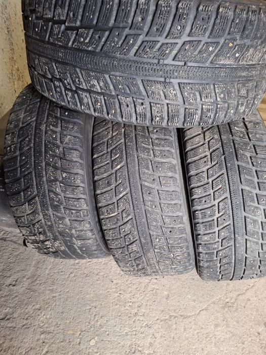 Резина зимняя шипованая