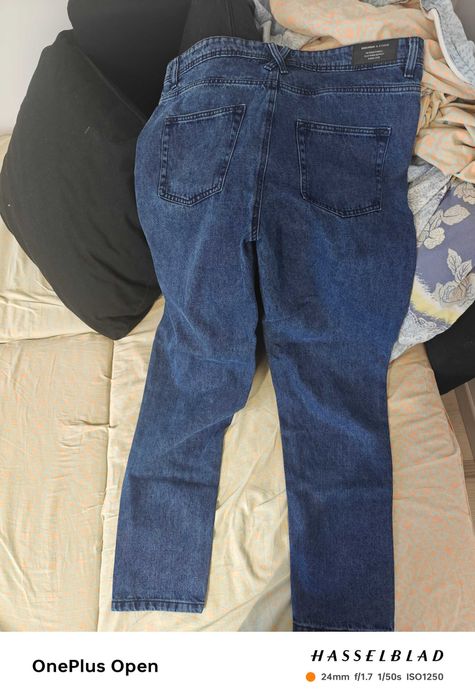 Vand blugi jeansi Sinsay 34 noi, cu eticheta!