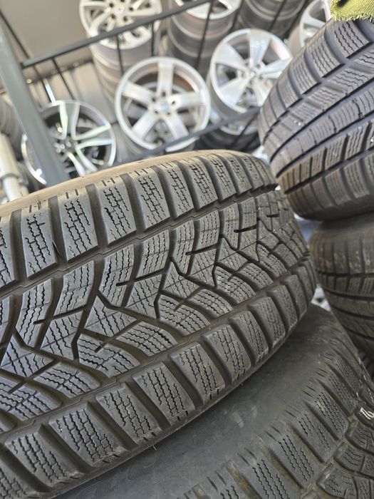 1 Брой 215/60/16 Dunlop 8,5mm