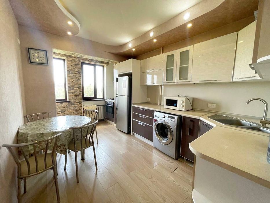 Ц5 METPO-Абдула Кадыри площадь-65м2 2/5/9 Отдельный ВХОД/Мебель+TexHиk