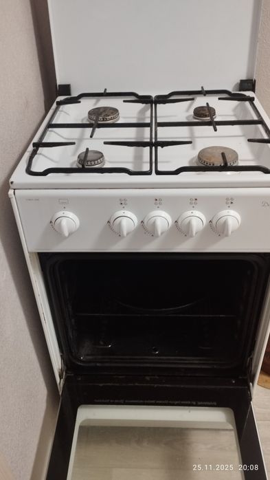 Газ плита с духовкой