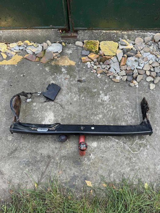 Vand piese Mercedes w168 1.4 benzina haion, capota, carlig, cutie, etc