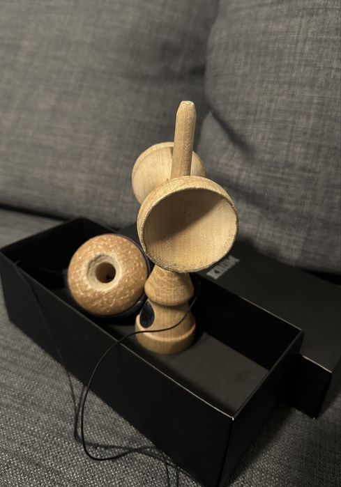 Kendama ~ Ken Locked Studios ~ (+) ~ Tama Su Lab