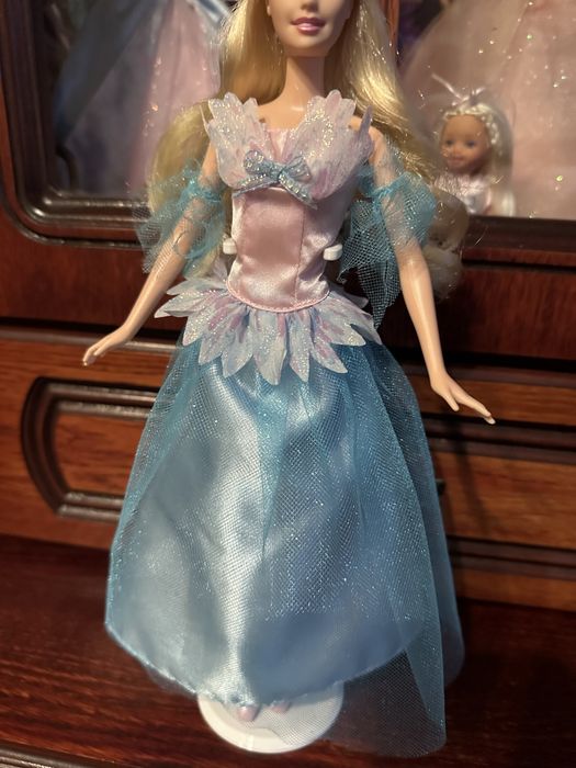 Papusa Barbie Odette Lacul Lebedelor