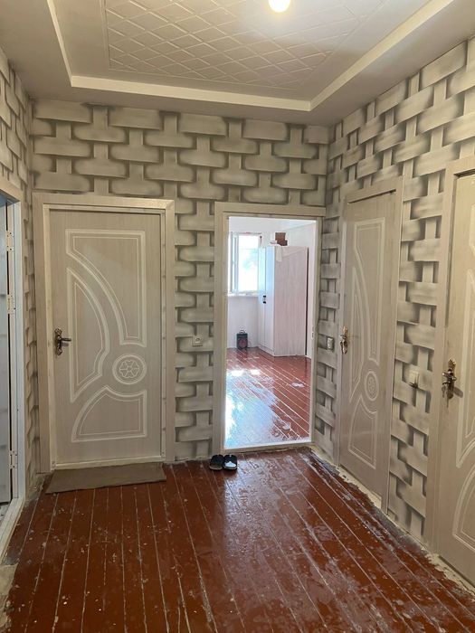 Чиланзар 23 2/4/9 галерейка 2х6