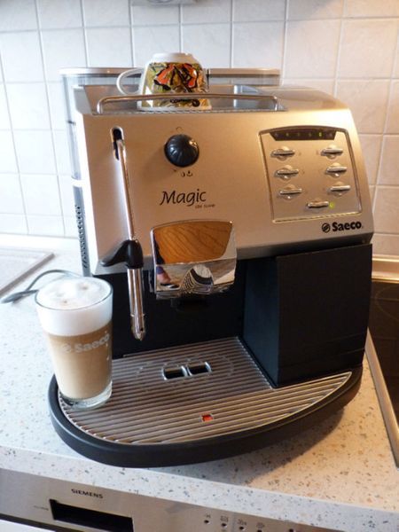 Saeco Magic за дома, за офиси, заведения и комерсиална употреб
