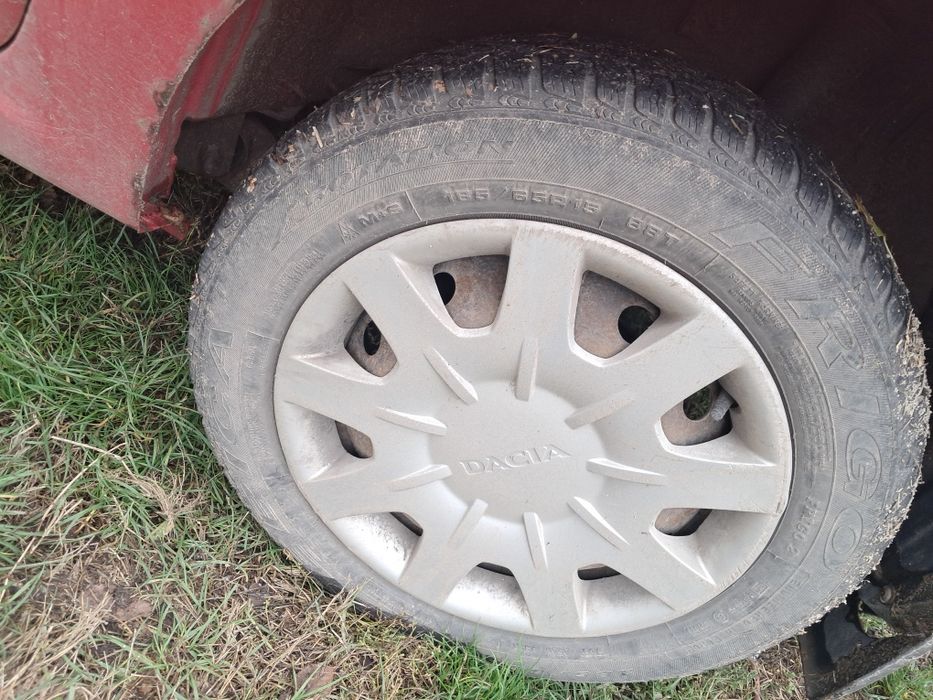Vând piese dacia logan