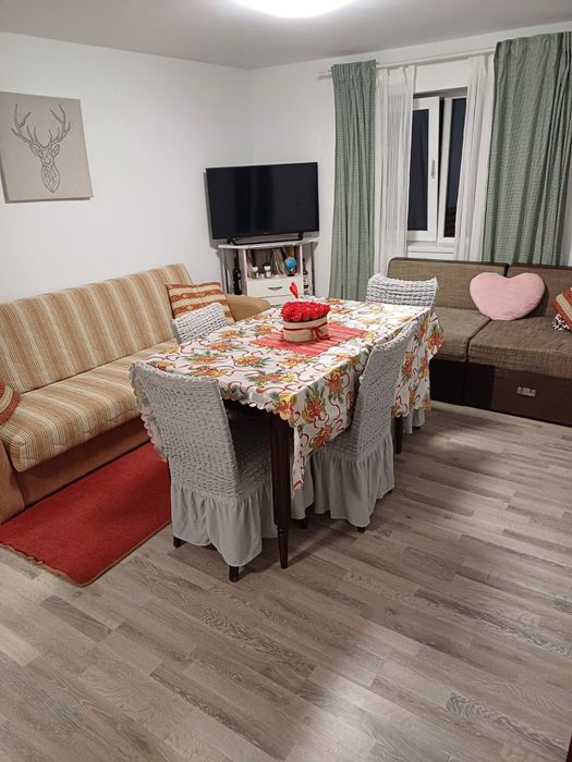 Închiriez cabana liberă de Revelion și Crăciun