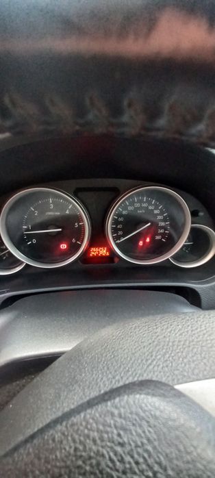 Vând/schimb Mazda 6 2010