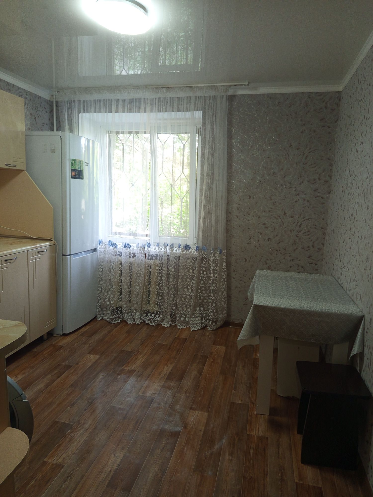 Сдам 1.ком. кв. Бектурова 2/1