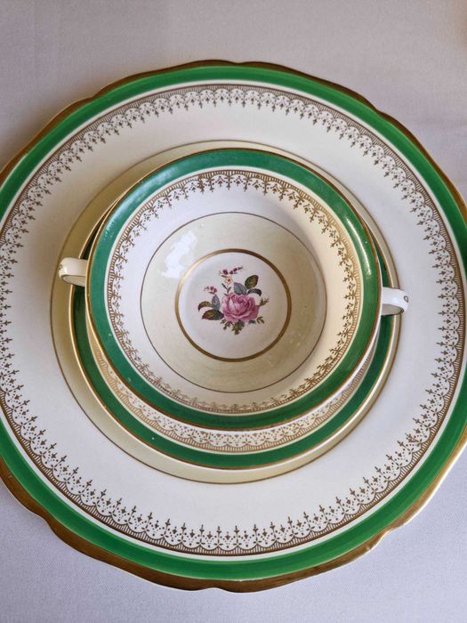 Антикварен сервиз-Johnson Bros /Pareek/