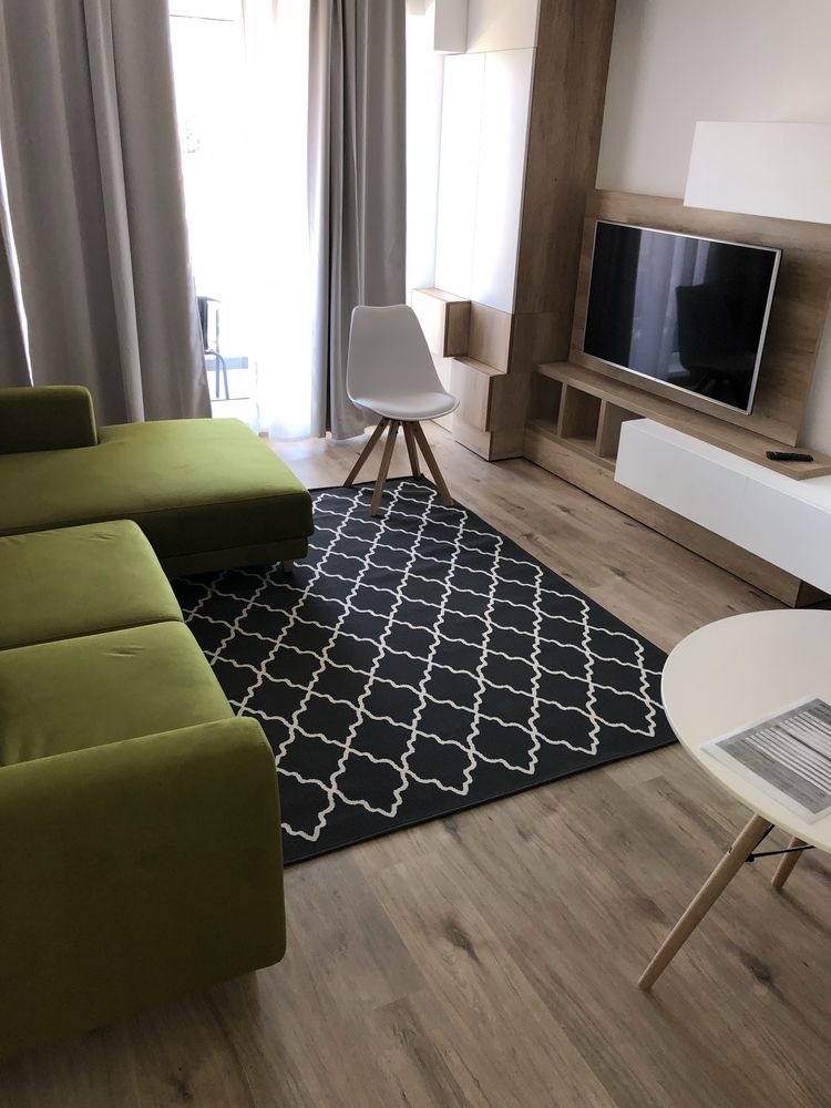PROPIETAR, Inchiriez Ap. 2 camere Belvedere- loc parcare inclus
