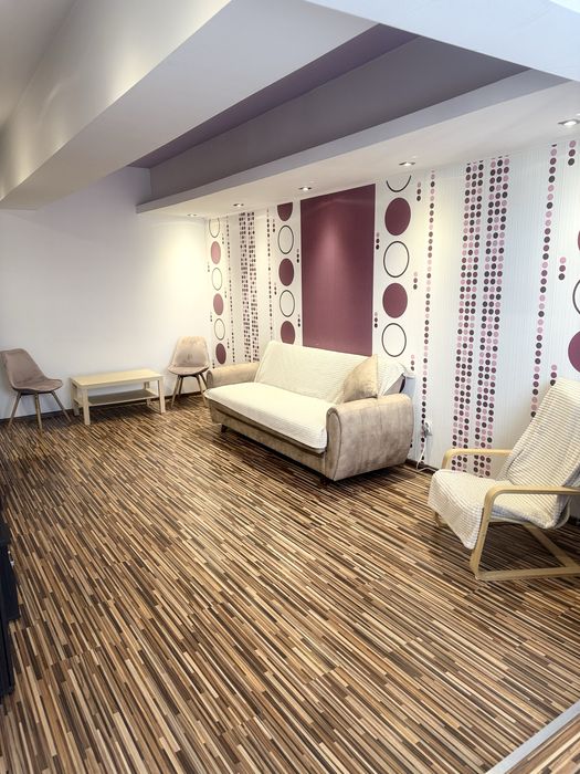 P.F Inchiriez apartament 3 camere Nicolina- Rondul Vechi