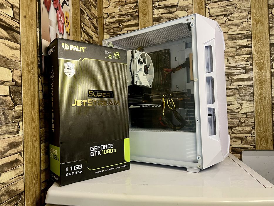 Геймърски Компютър / i7 4790/ 32GB / GTX 1080ti / SSD