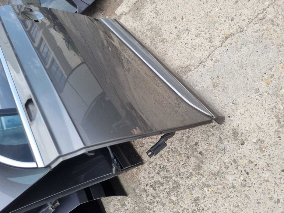 Usa fata spate stanga dreapta Audi Q7 4M 2015-2019 cod culoare LM7W