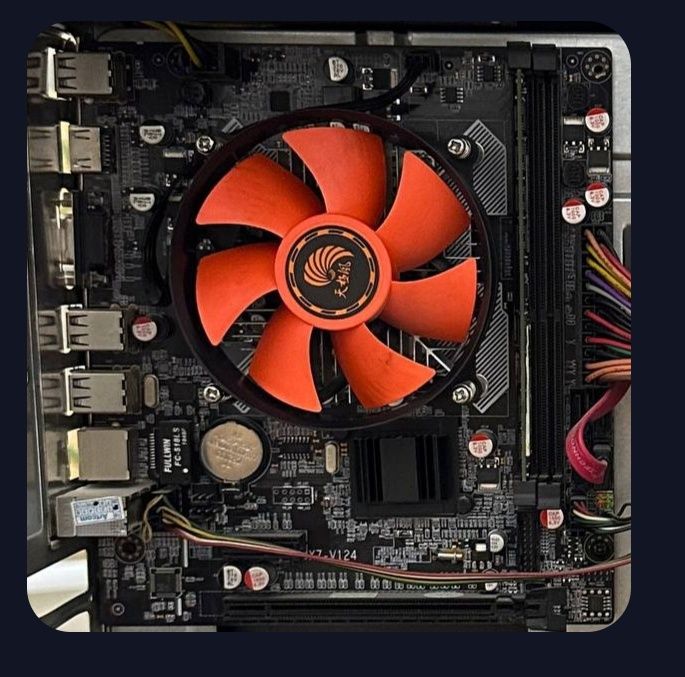 H61 plata +i3 2100 4+4 ddr3