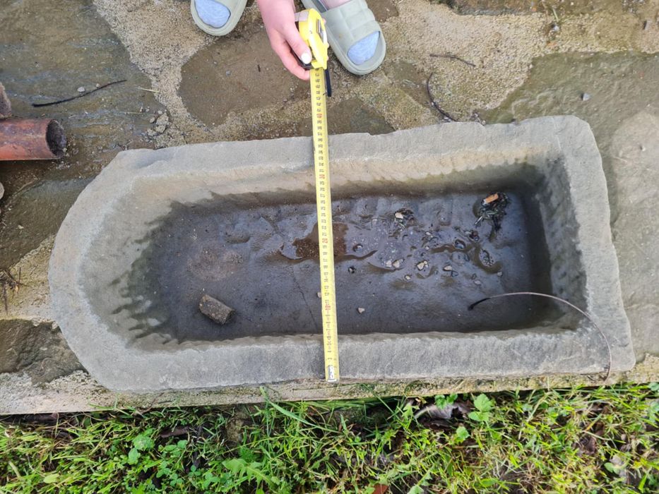 Каменни корита за декорация