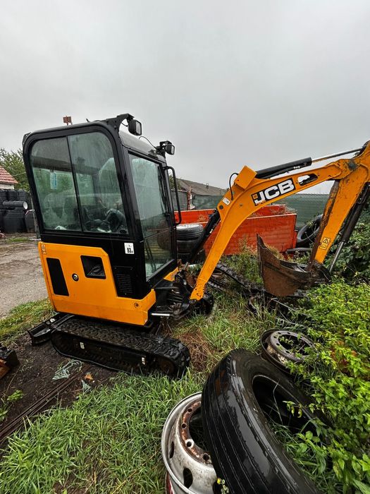 Vand miniescavator JCB 19c-1