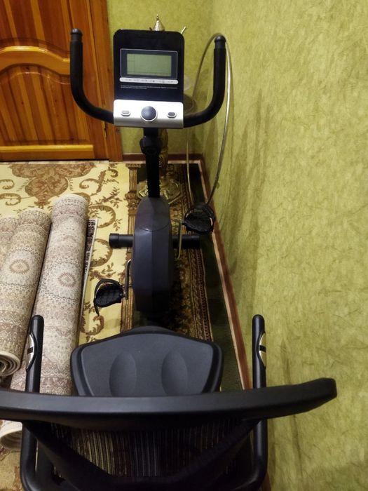 ВЕЛОТРЕНАЖЁР для дома | Отличное состояние | Тихий и удобный