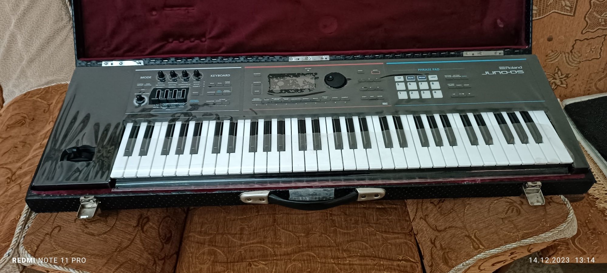 Roland JUNO DS Profi