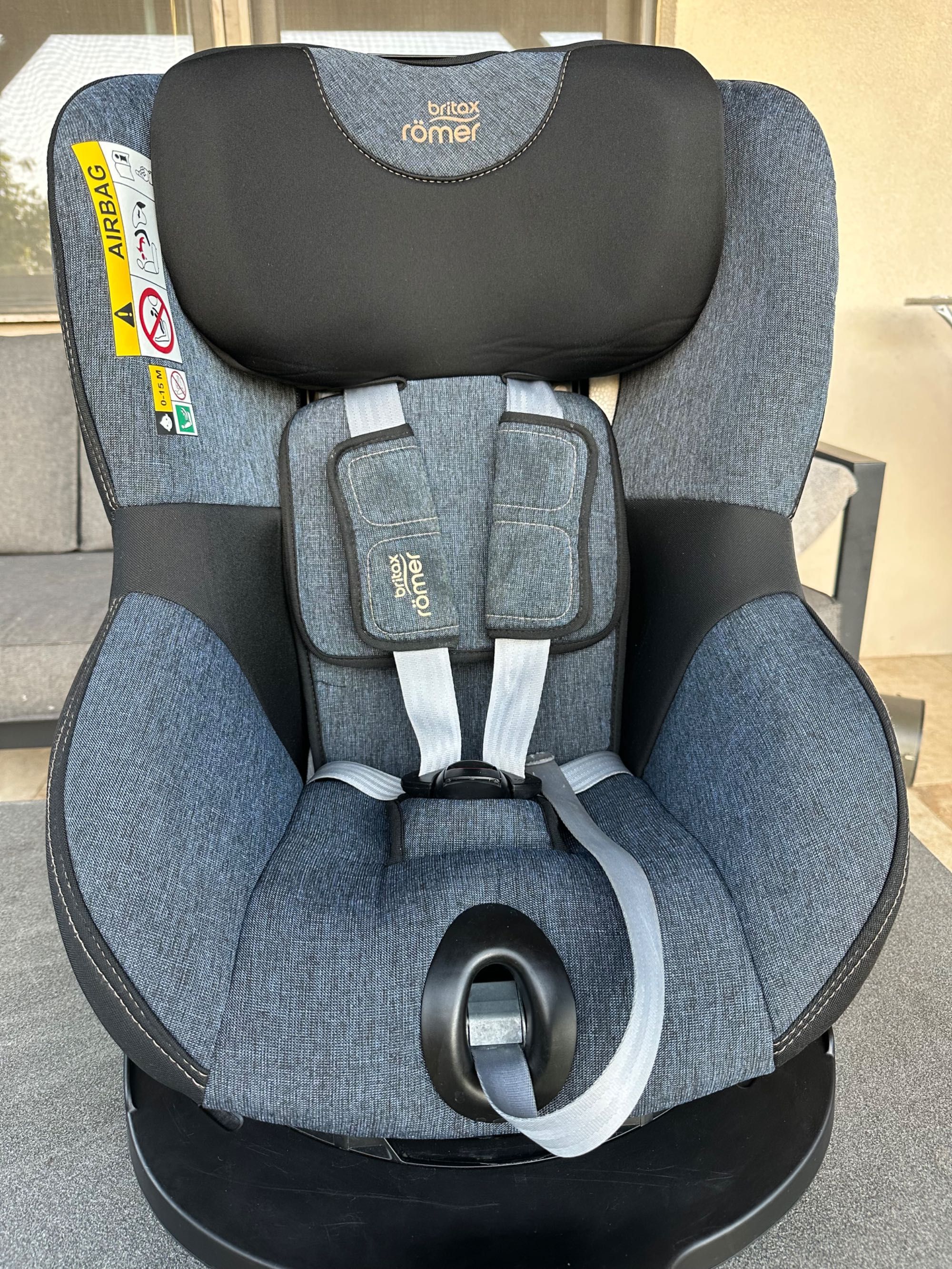 Столче за кола Britax Romer Dualfix M i-Size