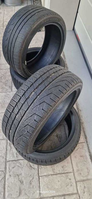 Vand cauciucuri  Pirelli de iarna 235-40-19"' & 275-35-19''