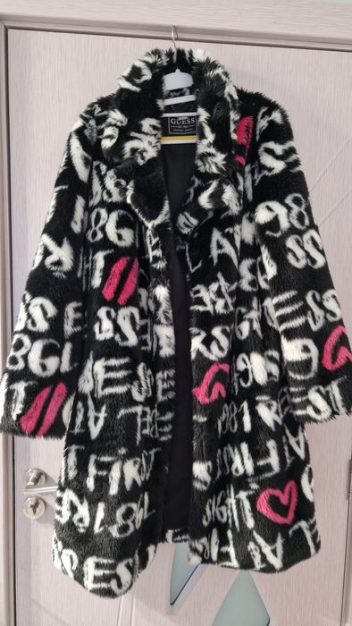 Оригинално палто Guess