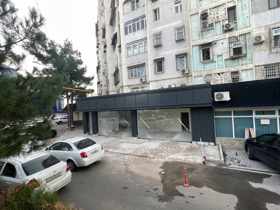 ПРОДАЁТСЯ НЕЖИЛОЕ ПОМЕЩЕНИЕ рабадский район  Ориентир: Ойбек, Жемчуг