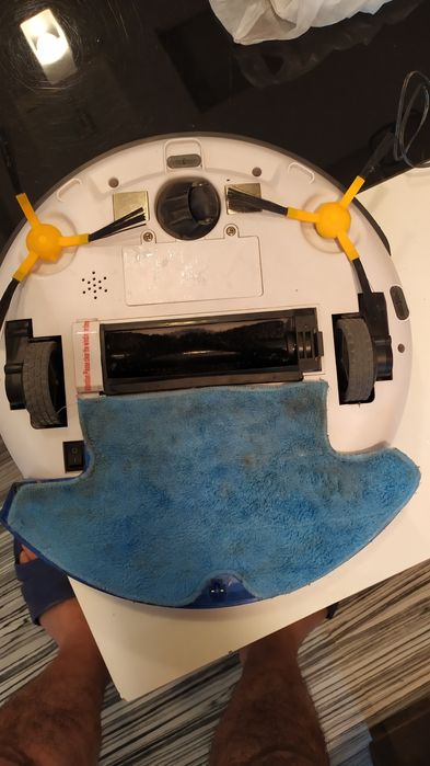 Прахосмукачка робот