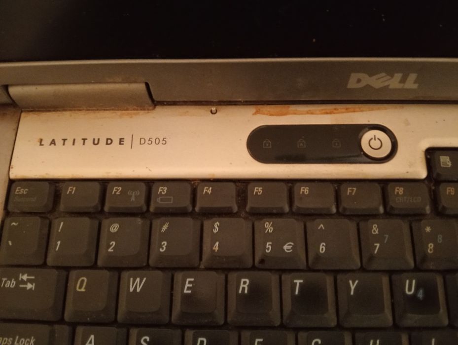 Laptop dell pentru piese