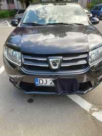 Vând Dacia Logan 2014